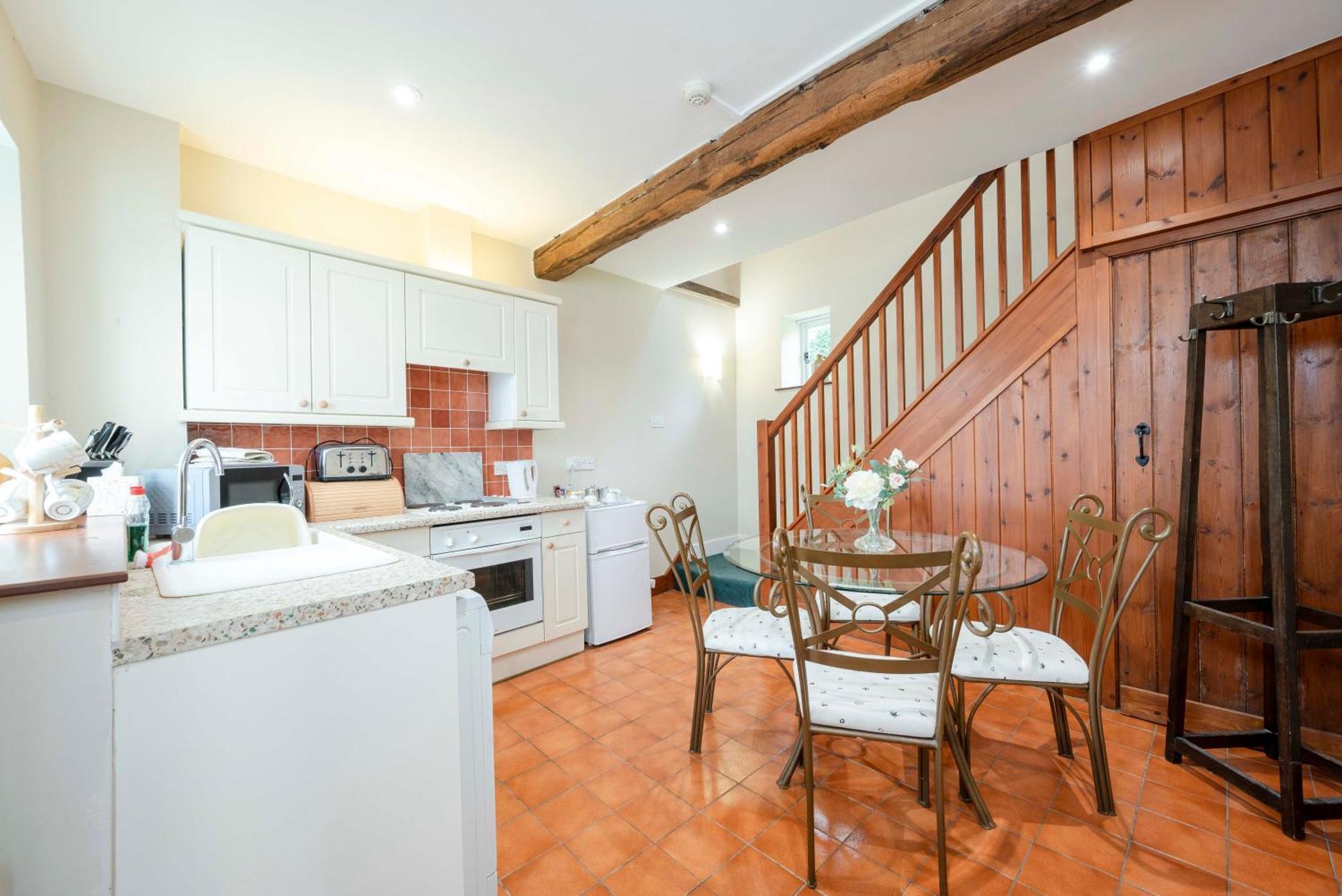 Gaskell Arms Hotel Much Wenlock Bagian luar foto